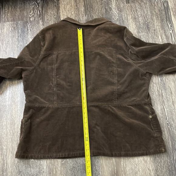 Women's Thick Brown Corduroy Jacket - Picture 8 of 16